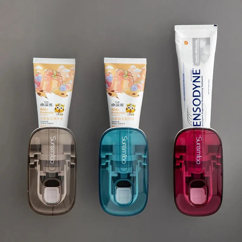 Distributeur automatique de dentifrice