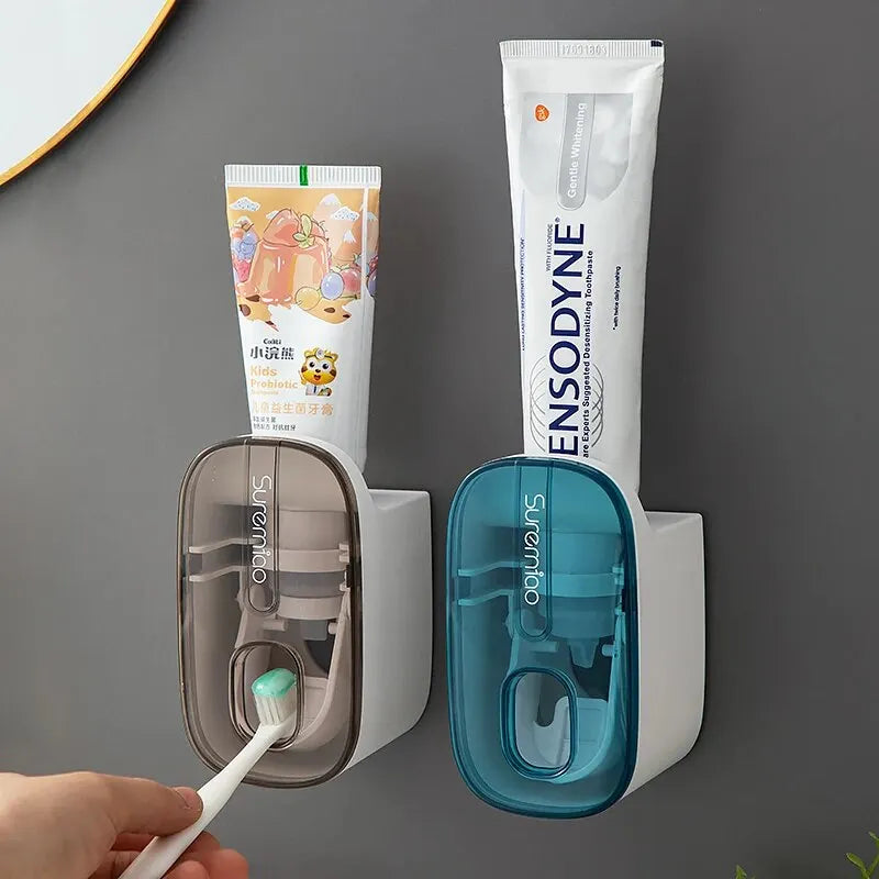 Distributeur automatique de dentifrice